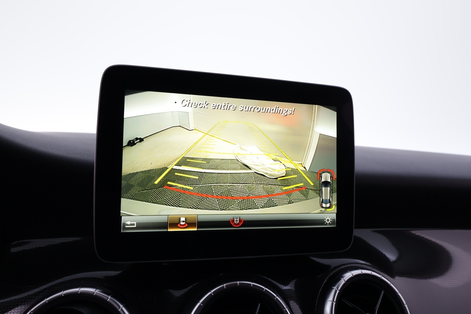 MERCEDES-BENZ CLA 2017