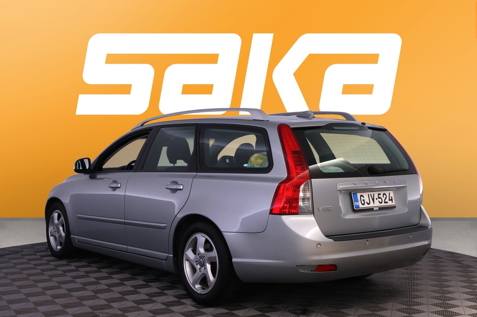 VOLVO V50 2011