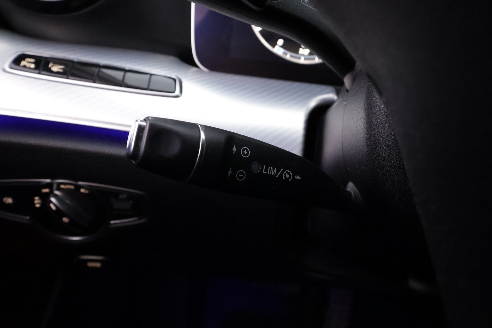 MERCEDES-BENZ E 2018