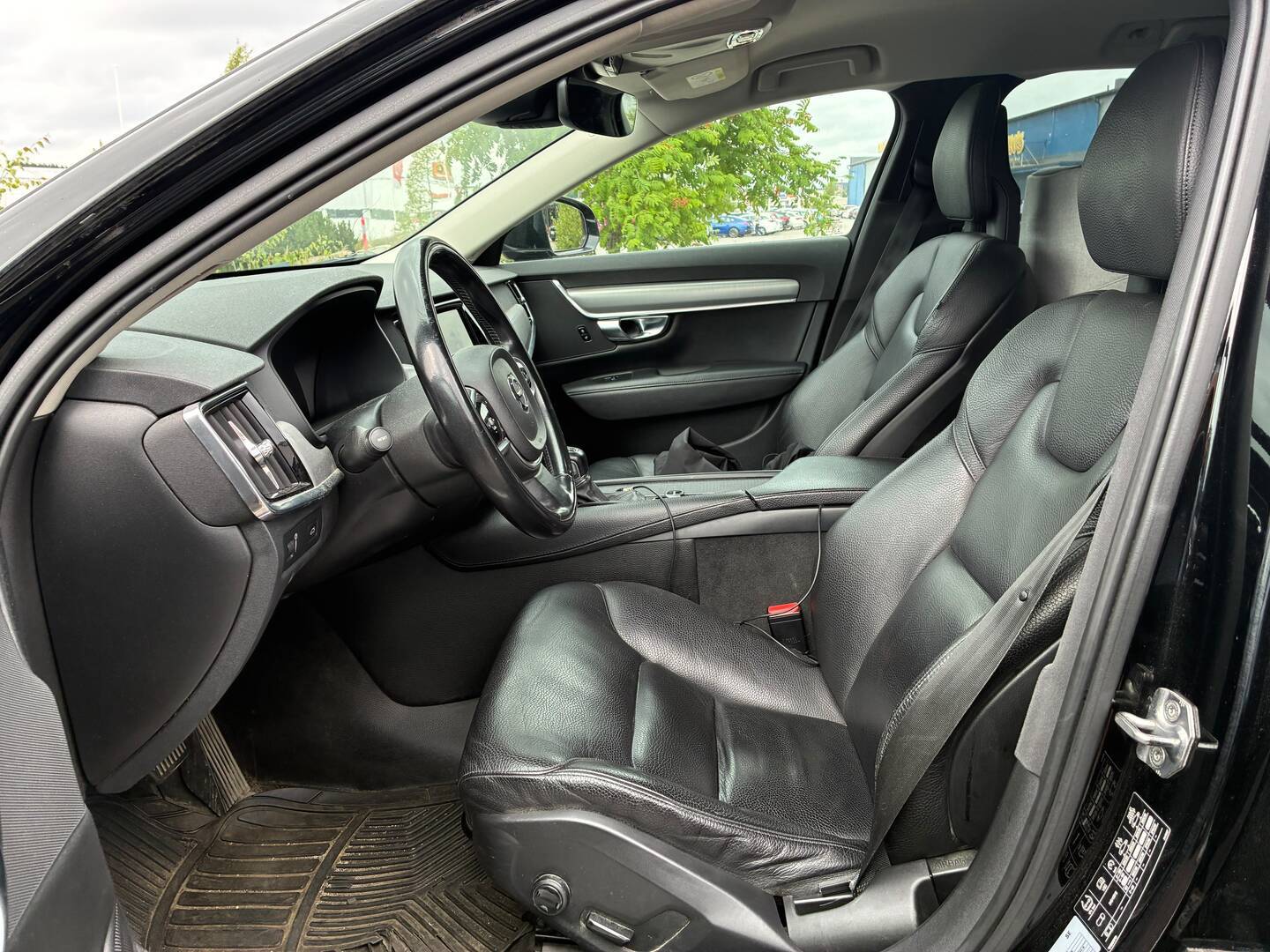 VOLVO V90 2017