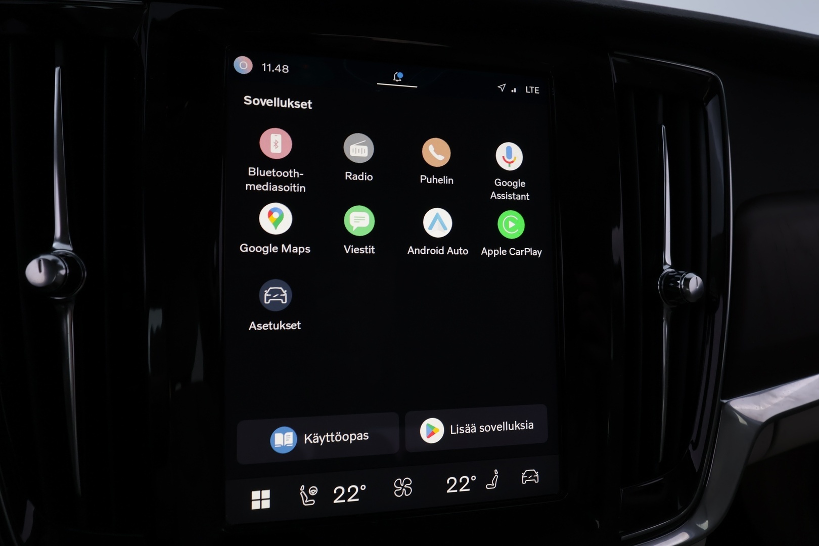 VOLVO V90 Cross Country 2022