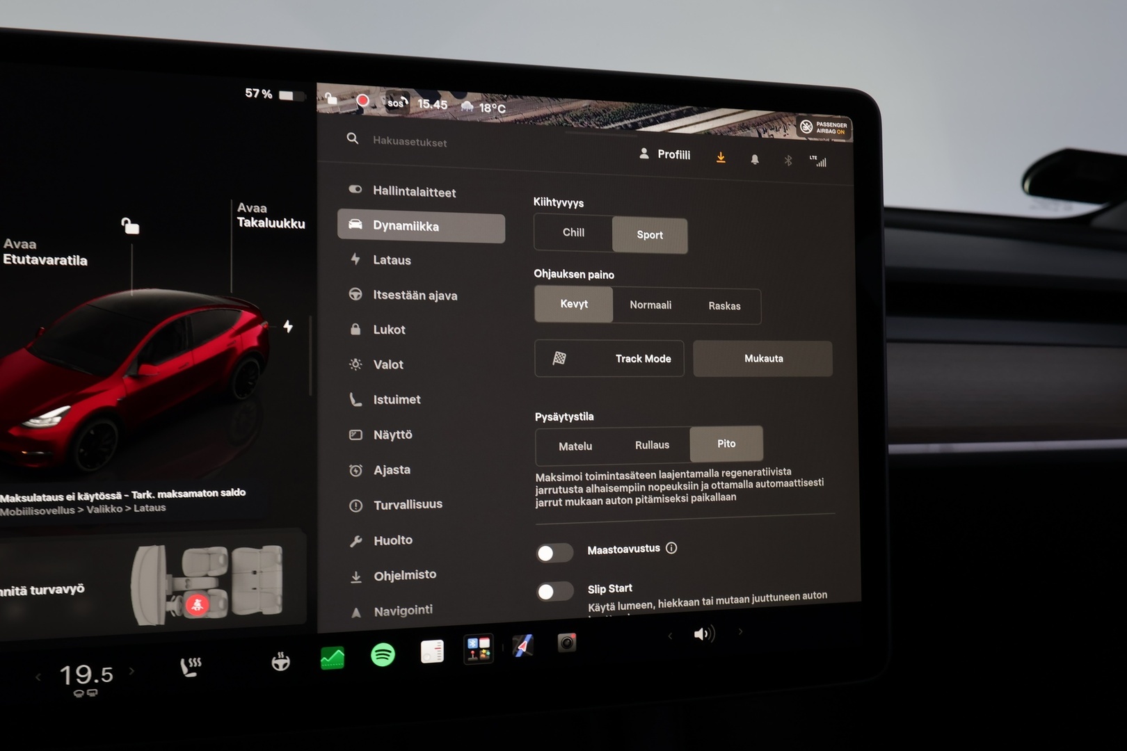 TESLA Model Y 2023