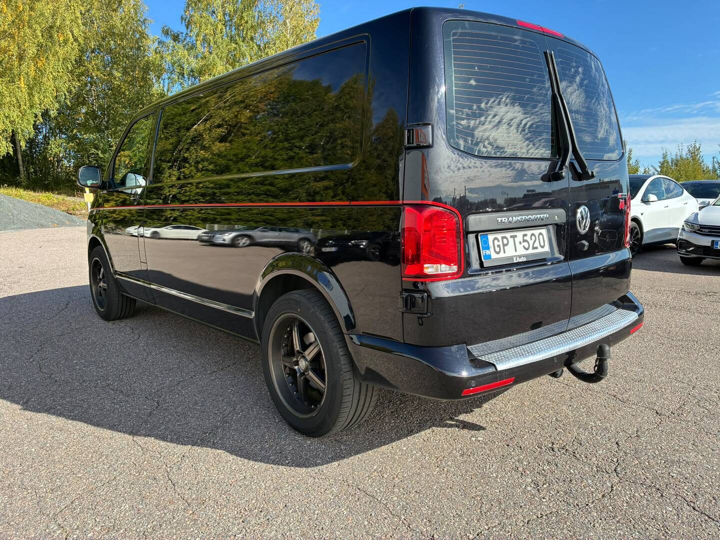 VOLKSWAGEN Transporter 2024