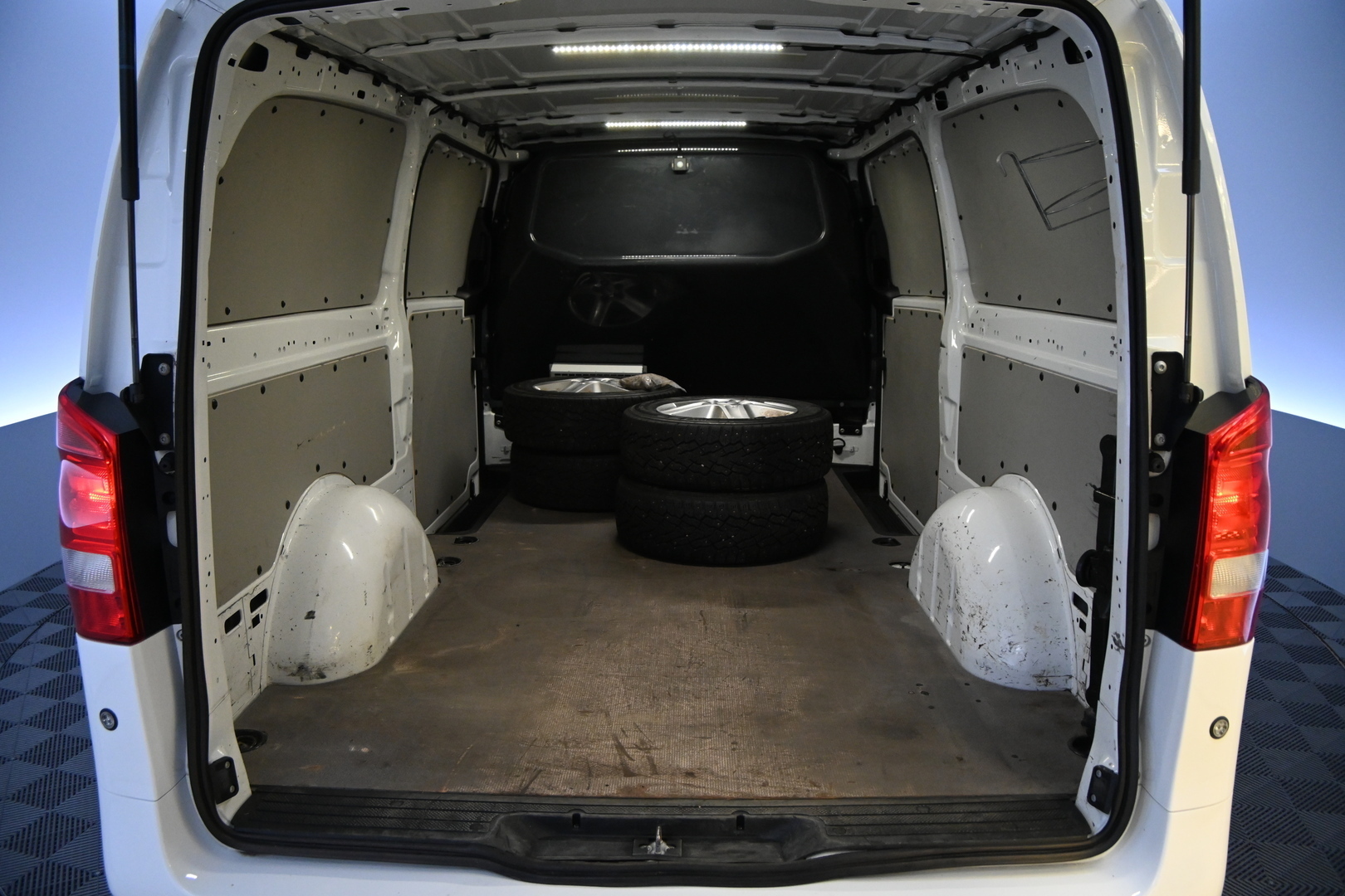 MERCEDES-BENZ Vito 2020