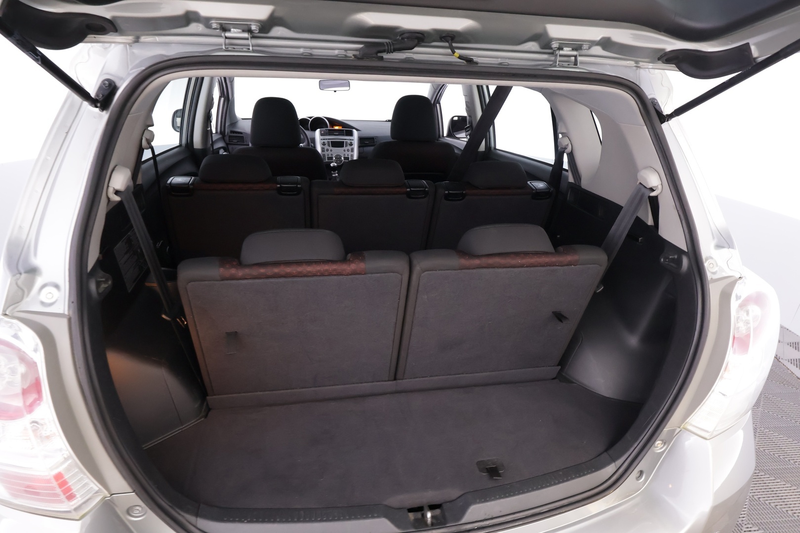 TOYOTA Verso 2011