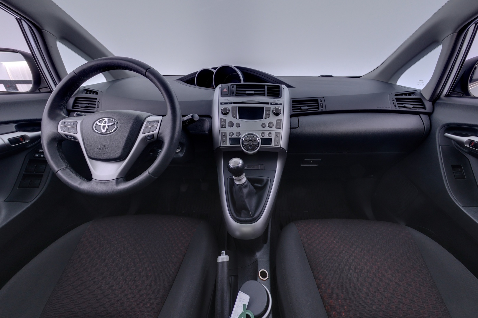 TOYOTA Verso 2011