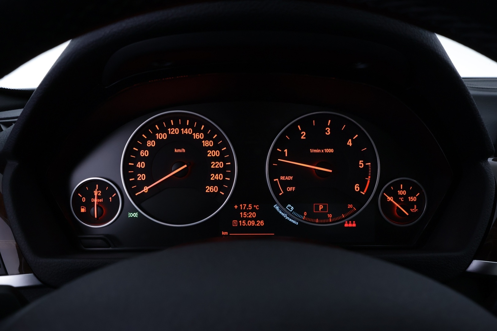 BMW 330 2013