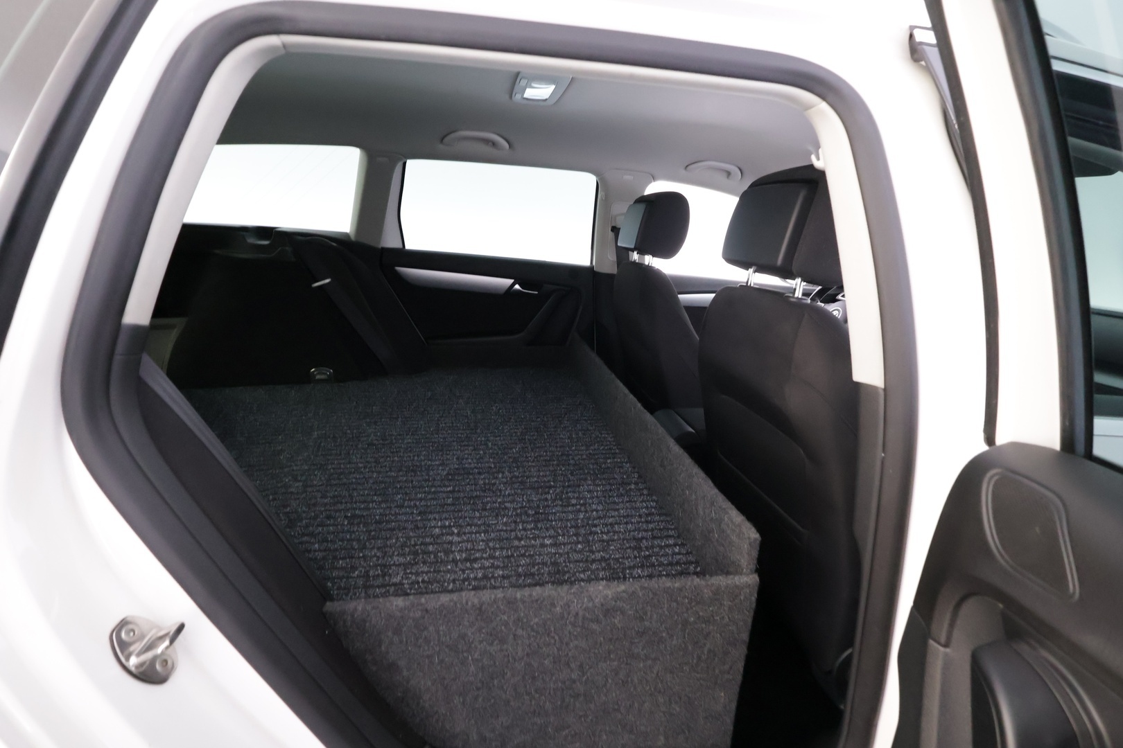 VOLKSWAGEN Passat 2014