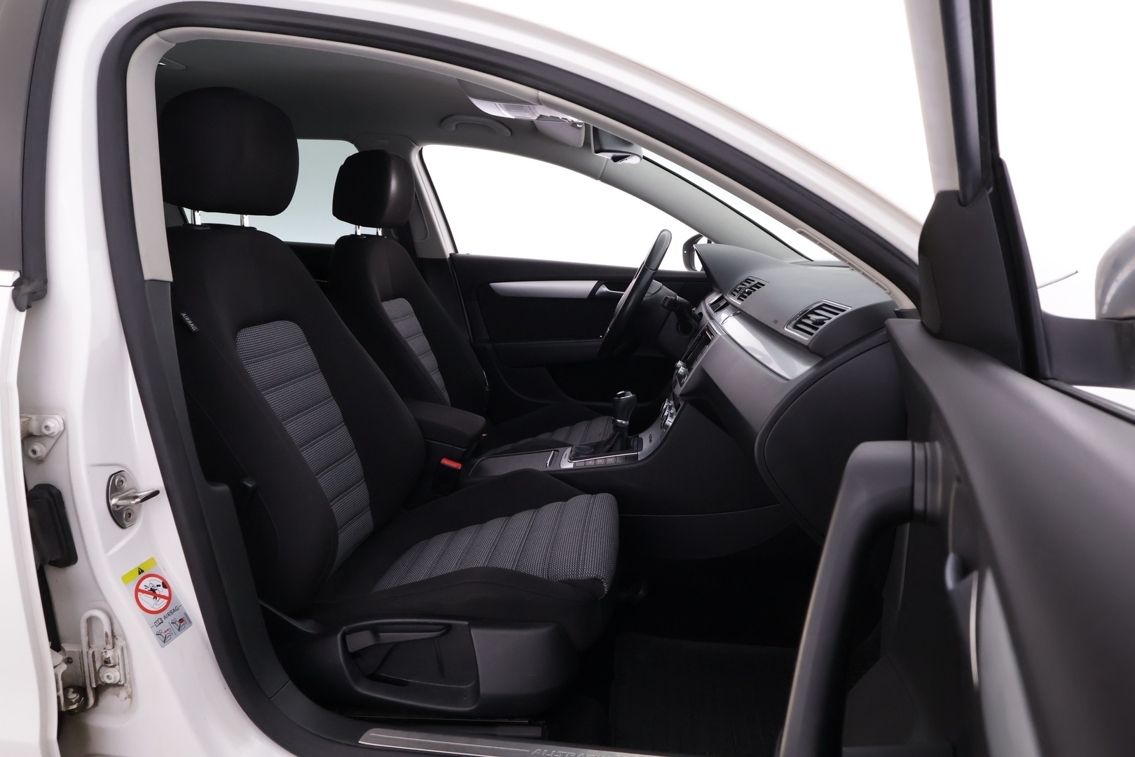 VOLKSWAGEN Passat 2014