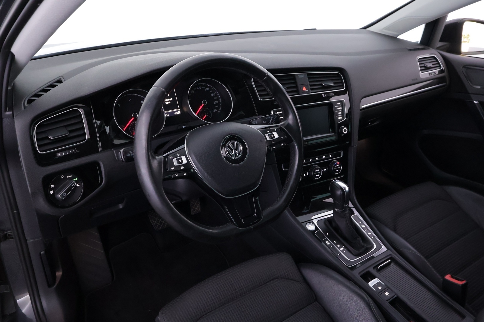 VOLKSWAGEN Golf 2014