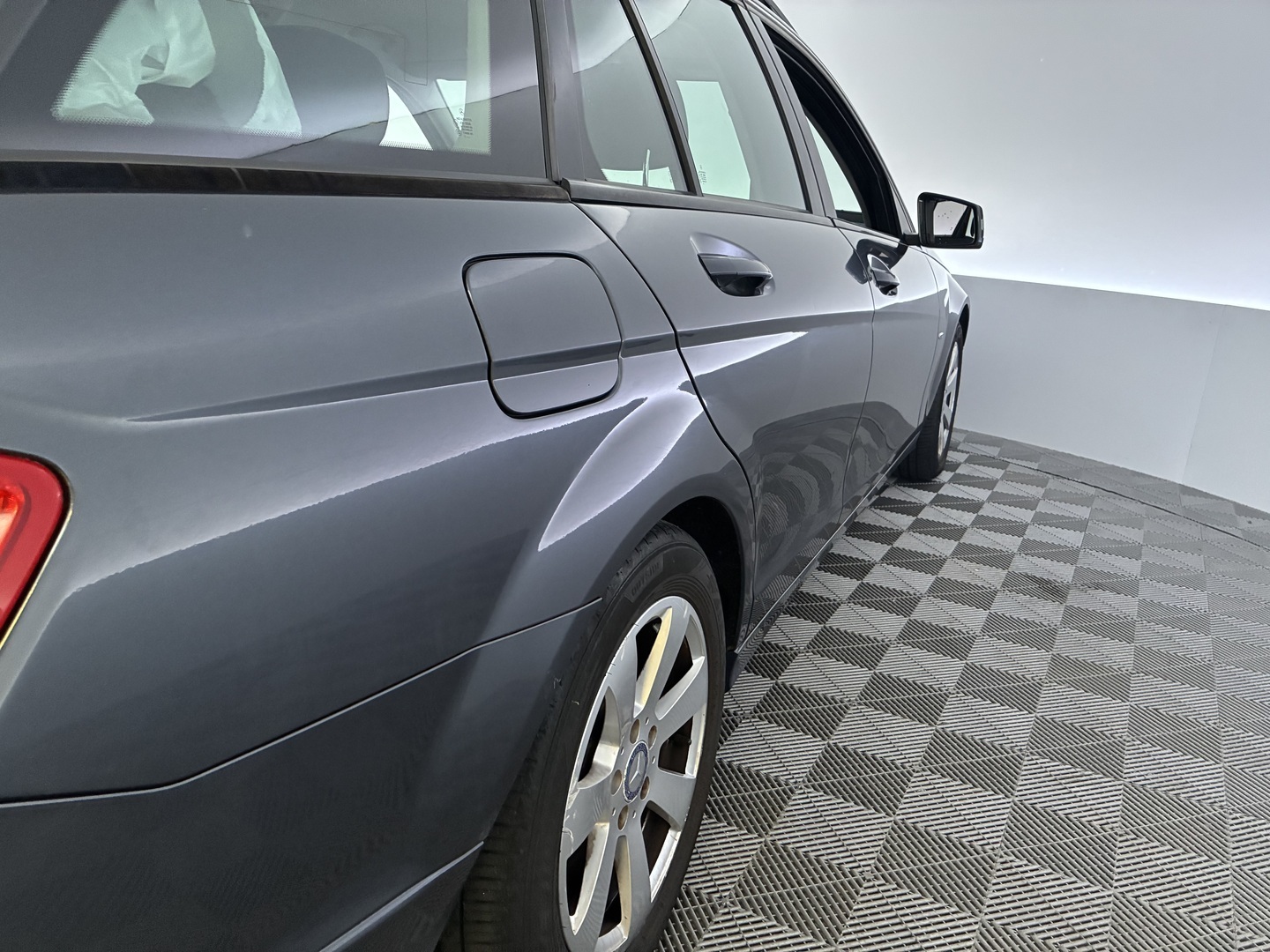 MERCEDES-BENZ C 2010