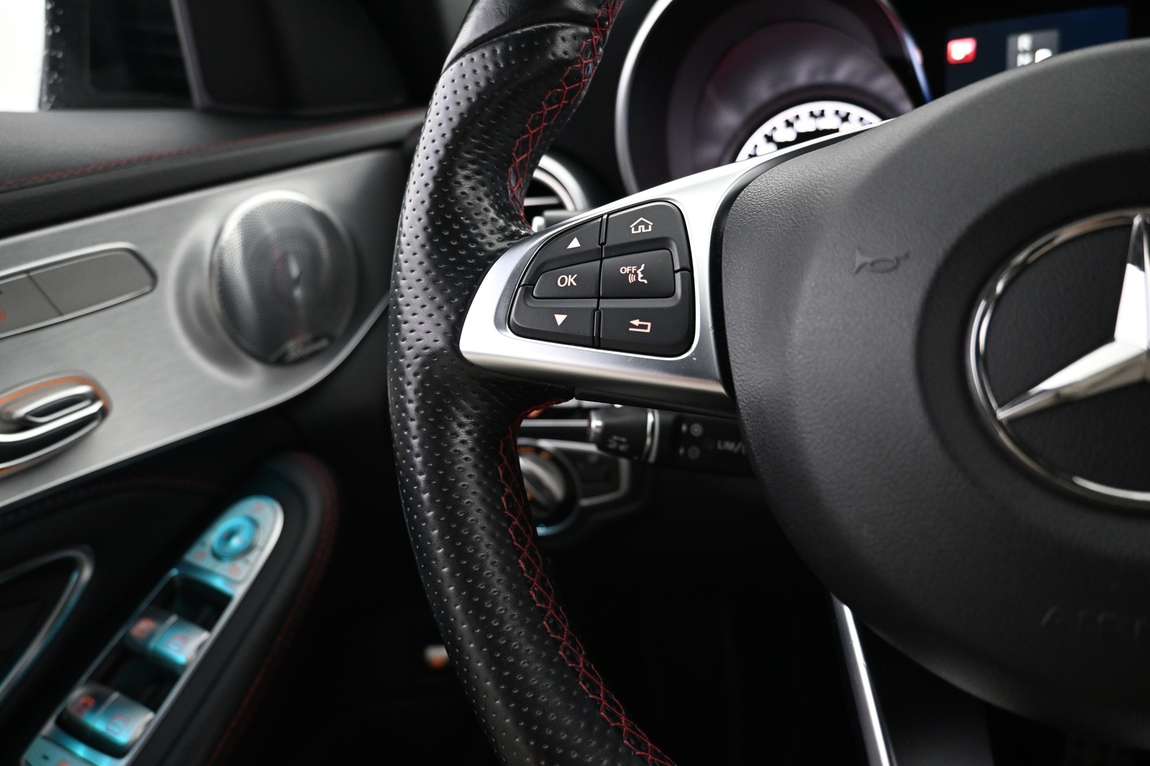 MERCEDES-BENZ C 43 AMG 2017