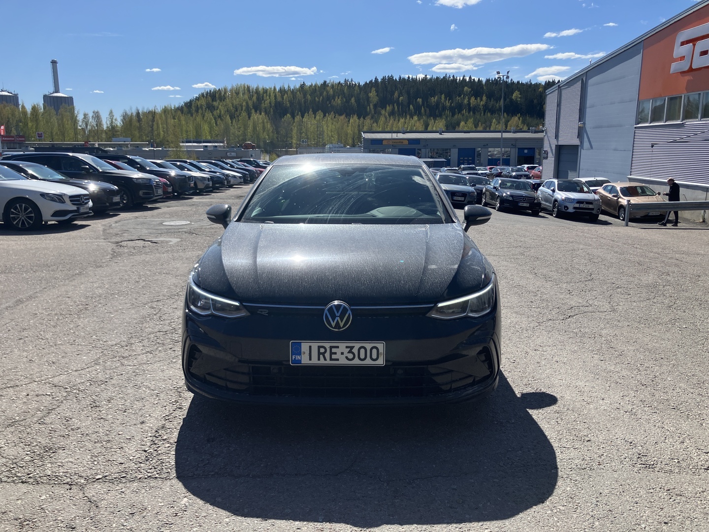 VOLKSWAGEN Golf 2023