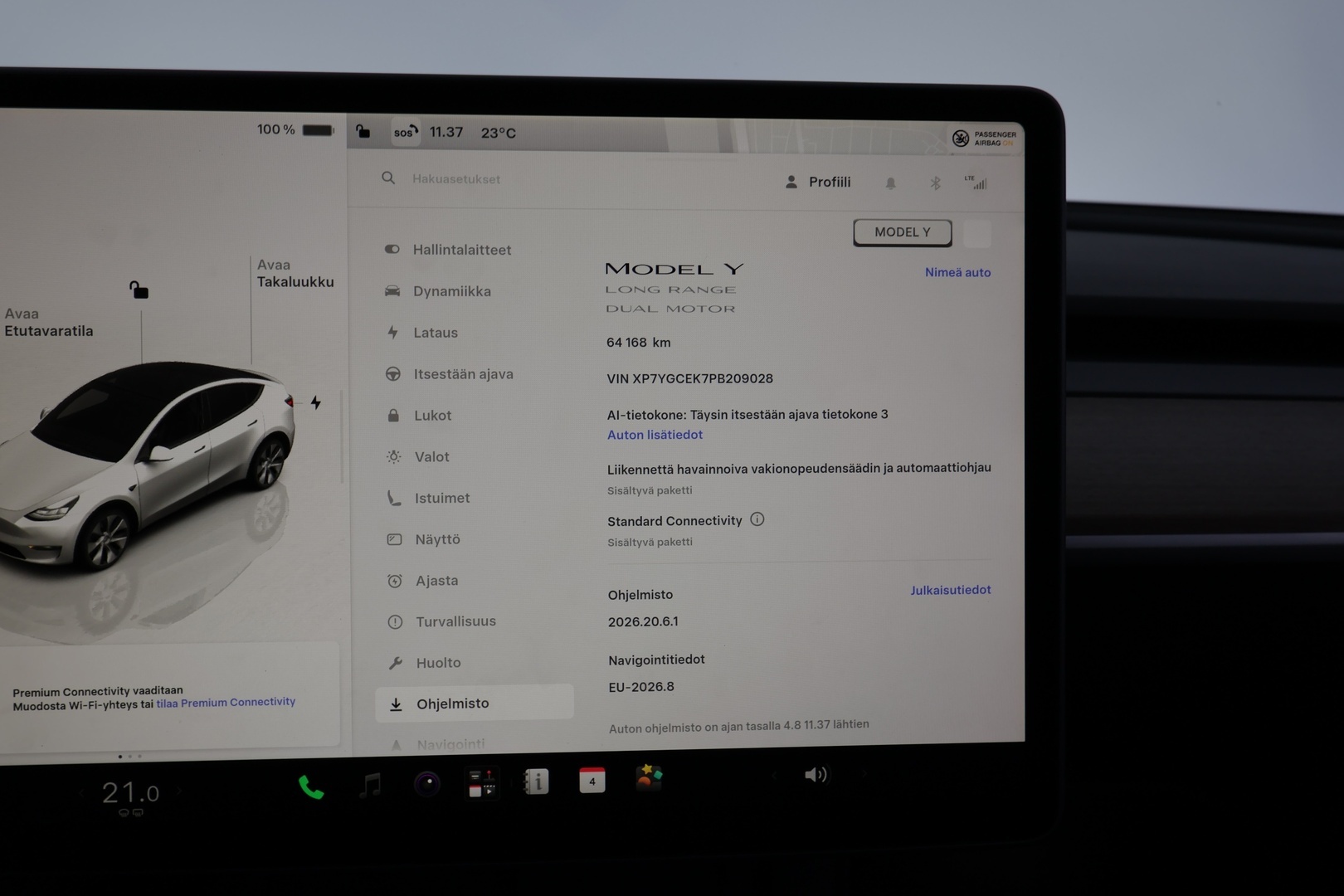 TESLA Model Y 2023