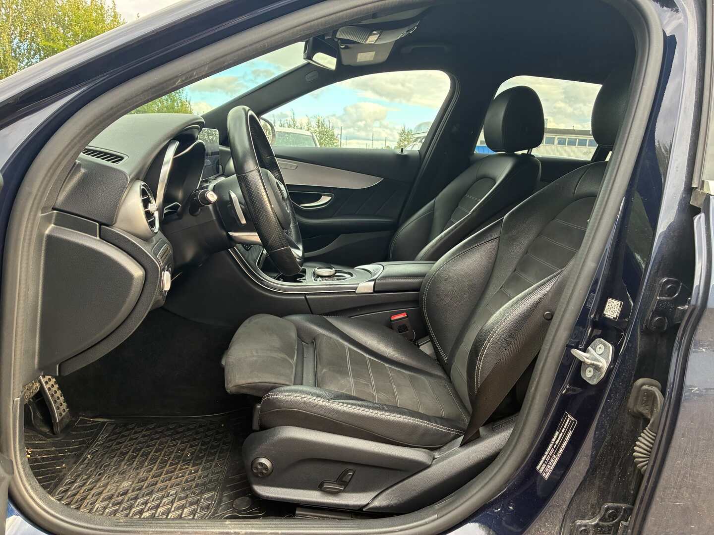MERCEDES-BENZ C 2019
