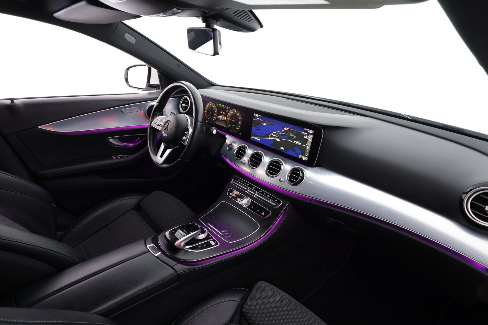 MERCEDES-BENZ E 2020