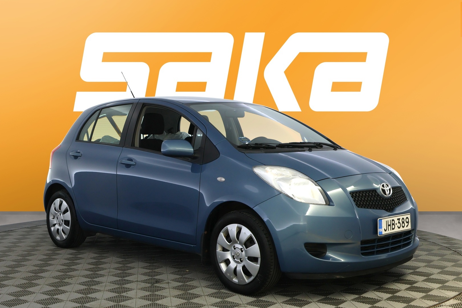 TOYOTA Yaris 2007