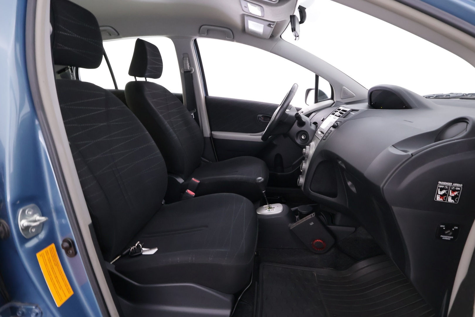 TOYOTA Yaris 2007