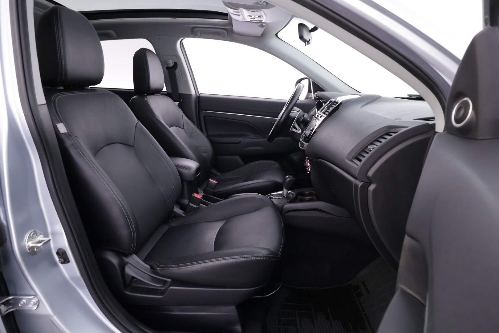 MITSUBISHI ASX 2015