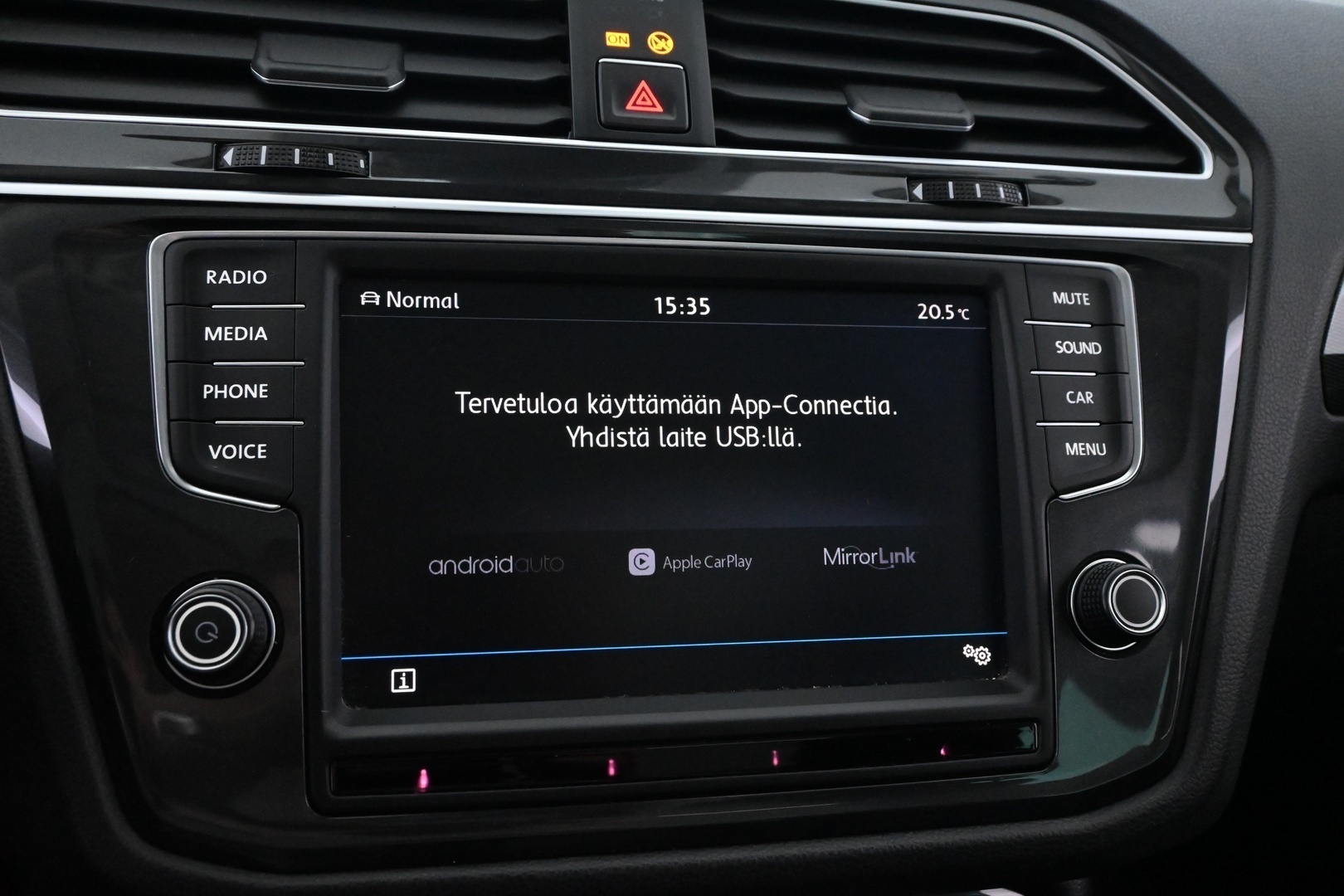 VOLKSWAGEN Tiguan 2017