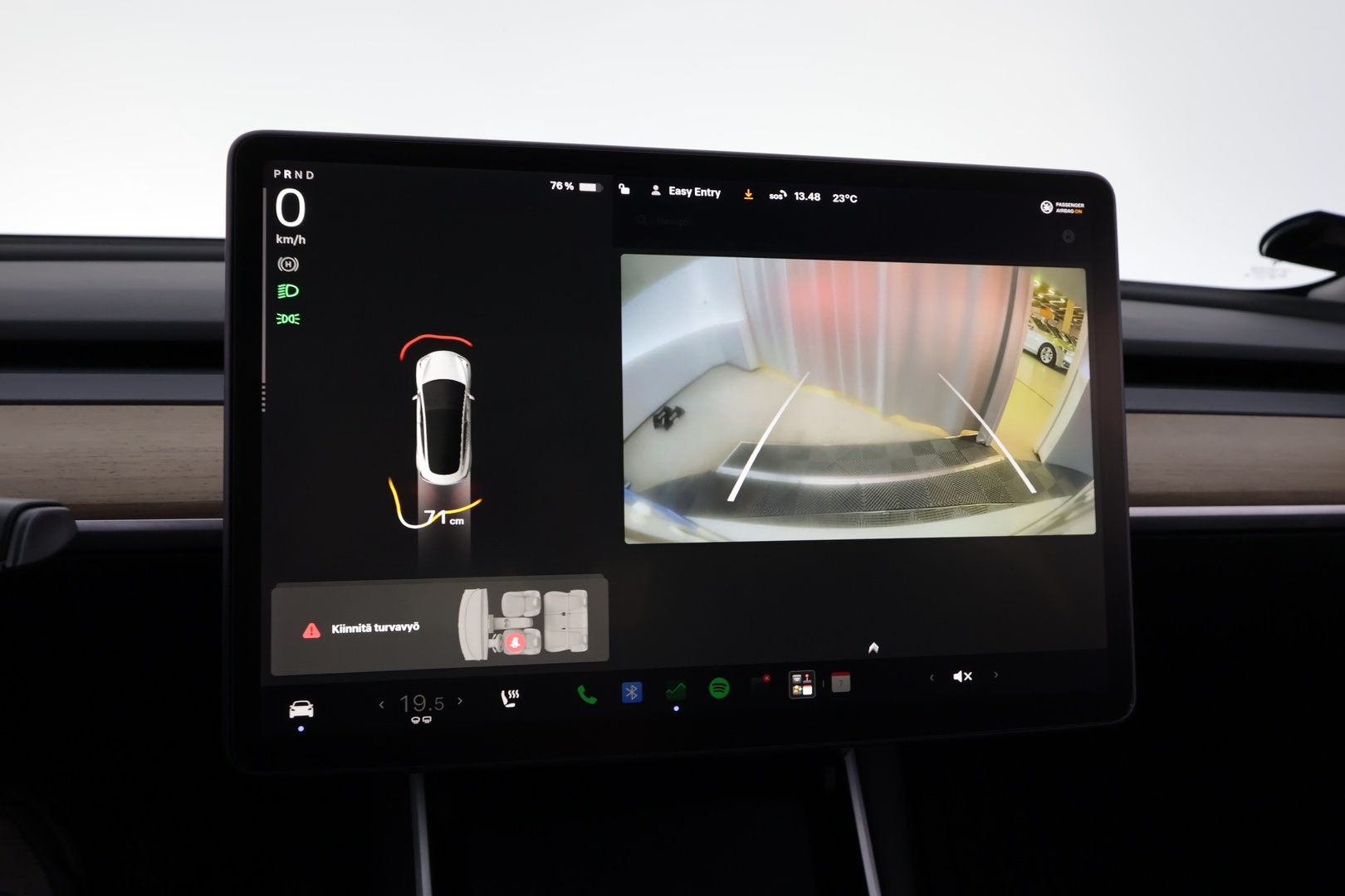 TESLA Model 3 2020
