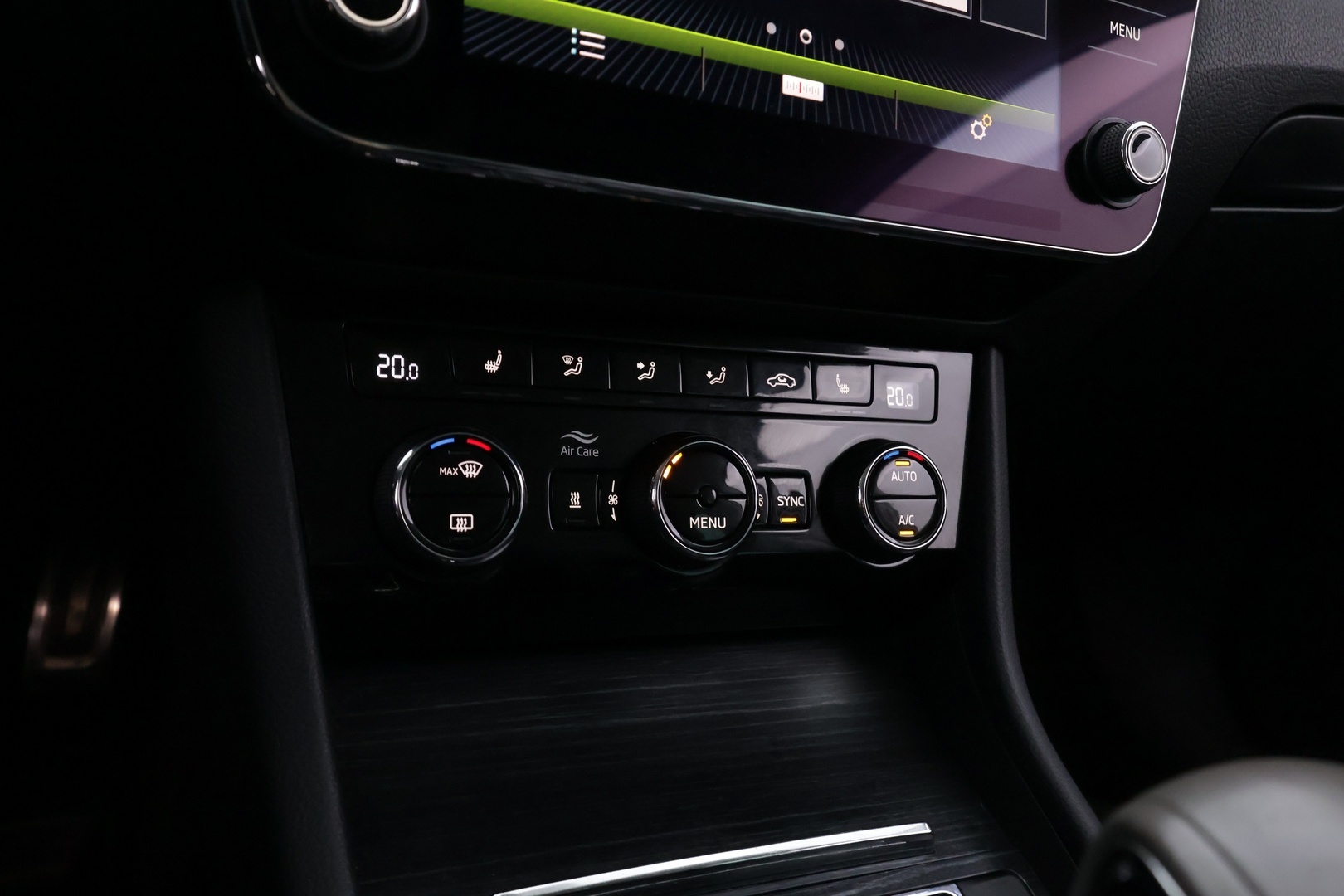 SKODA Superb 2020