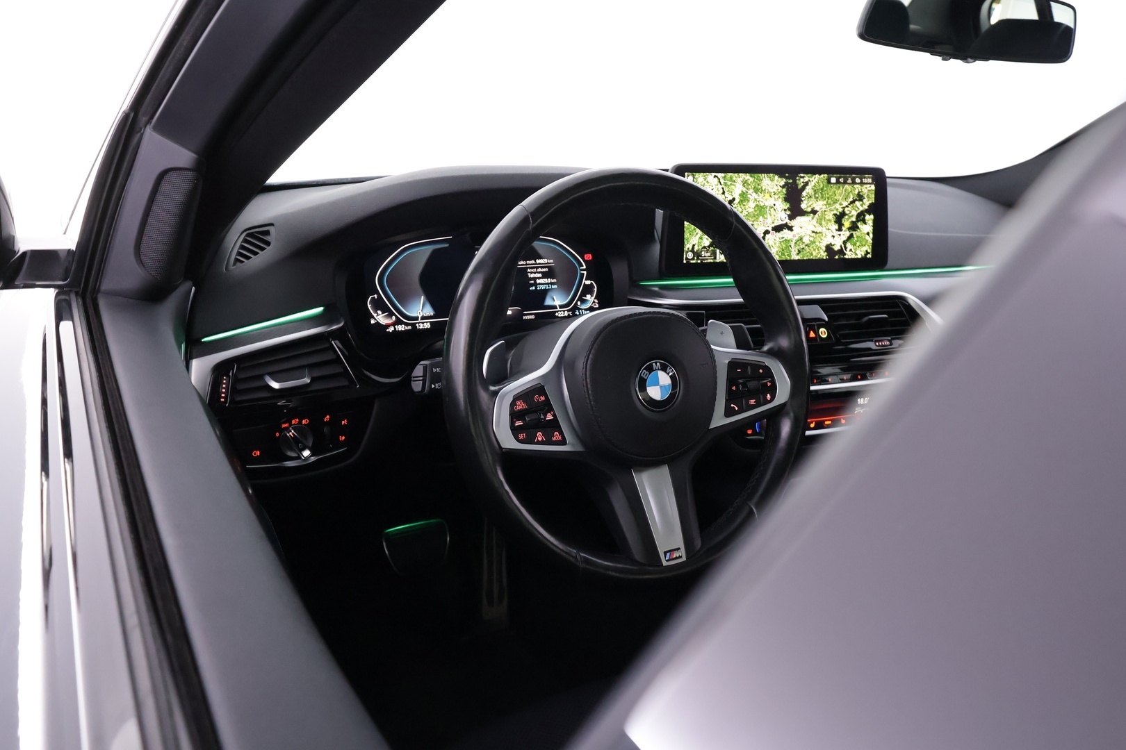 BMW 545 2021