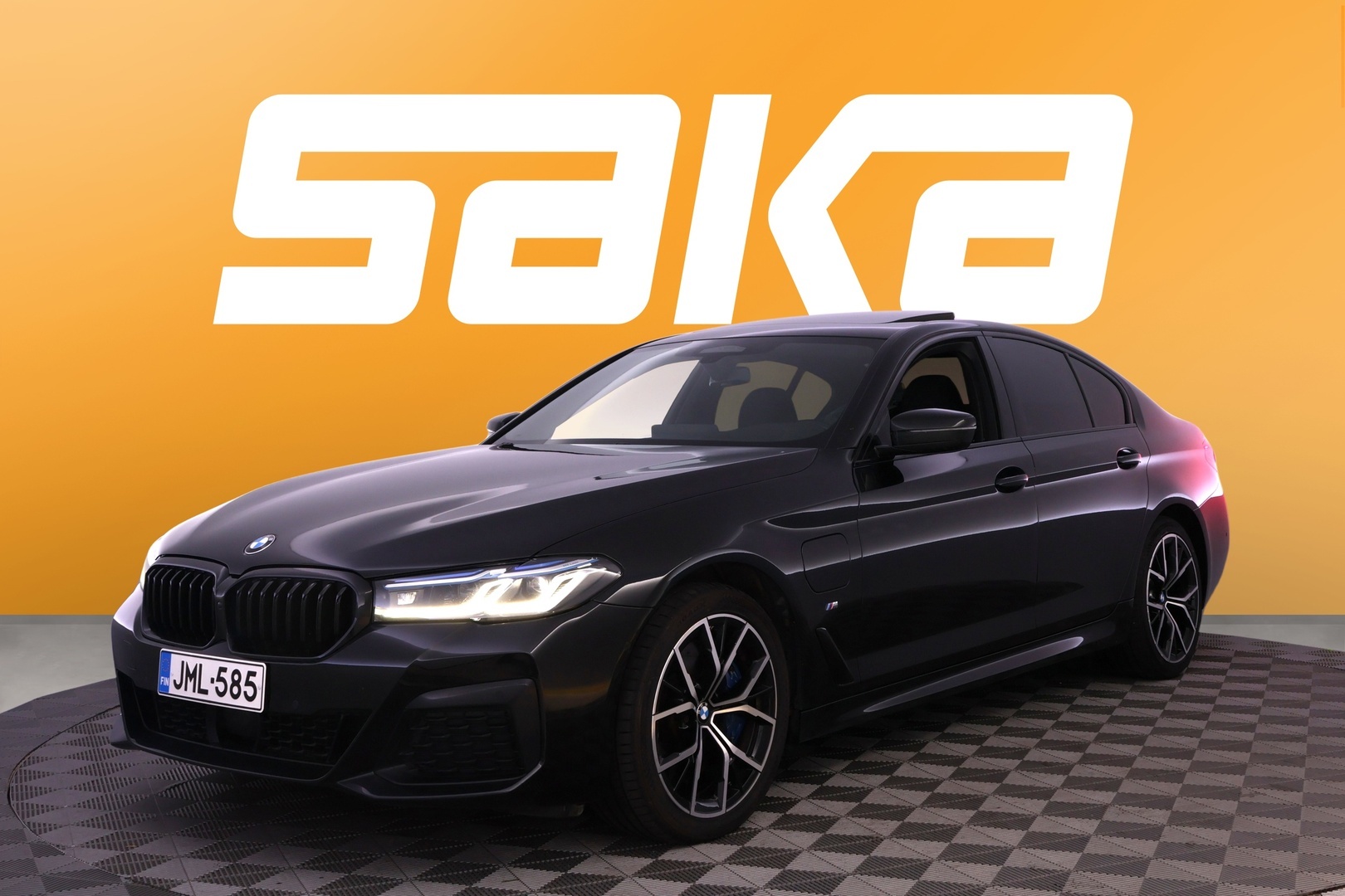 BMW 545 2021
