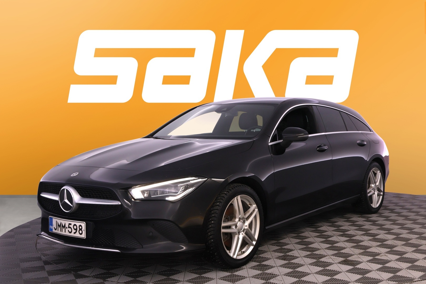 MERCEDES-BENZ CLA 2023