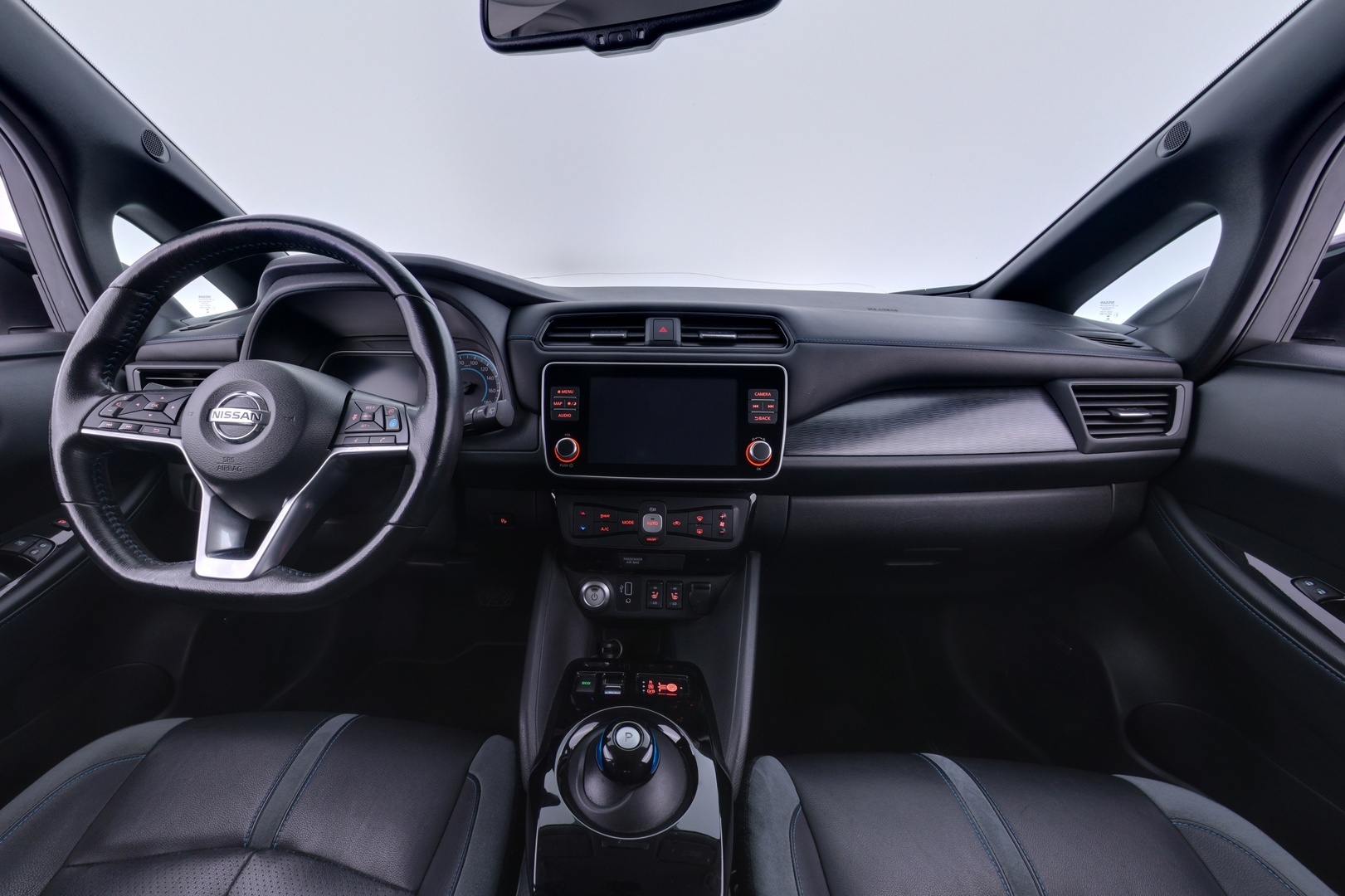 NISSAN Leaf 2020