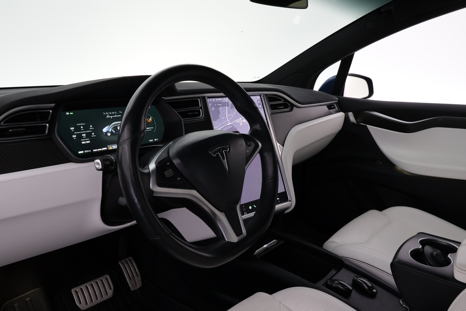 TESLA Model X 2016