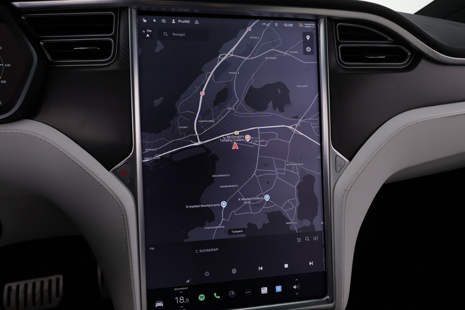 TESLA Model X 2016