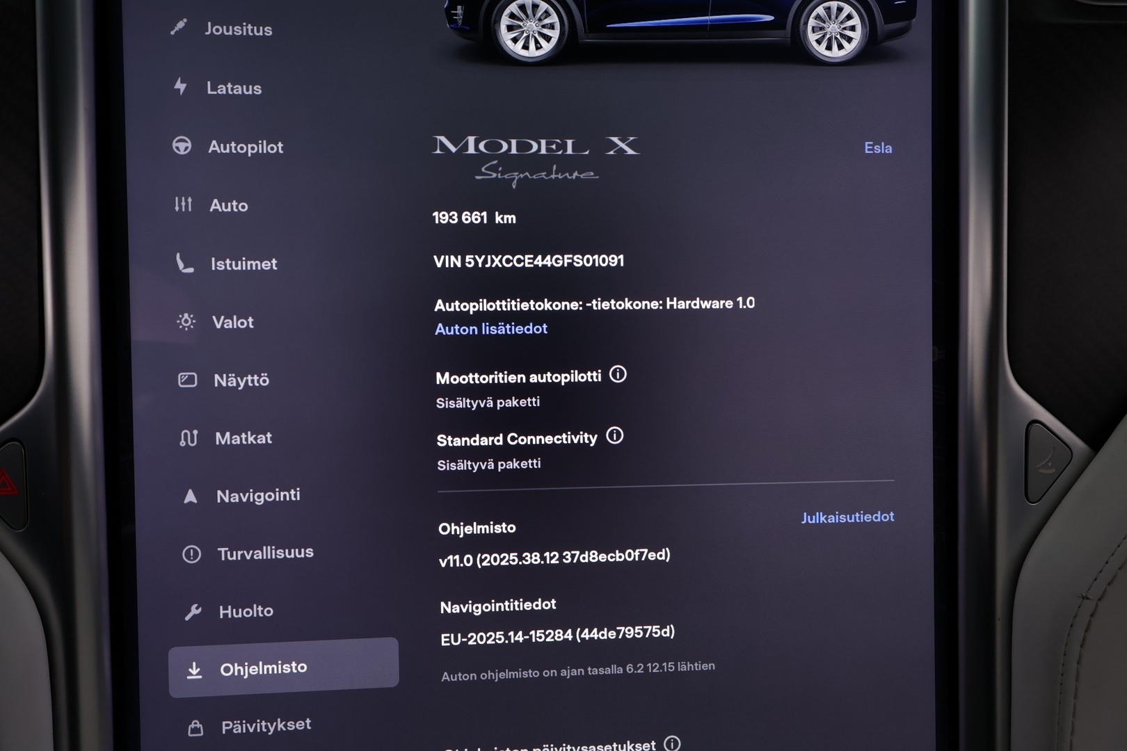TESLA Model X 2016