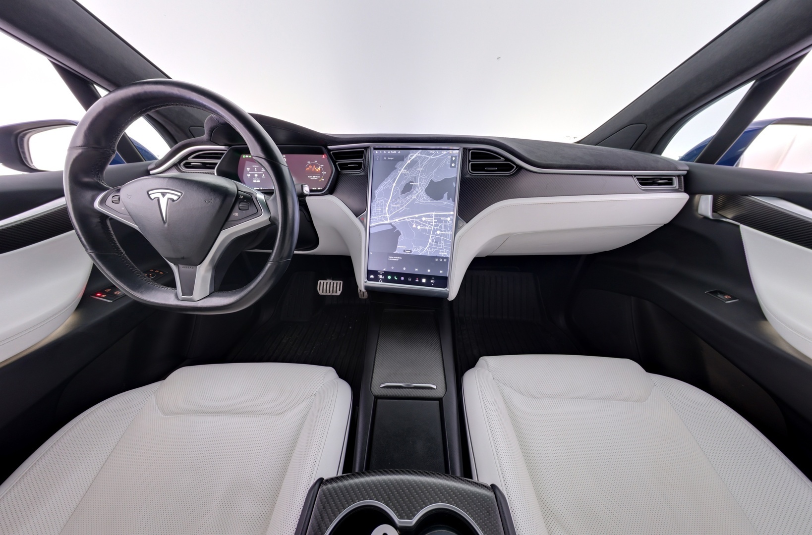 TESLA Model X 2016