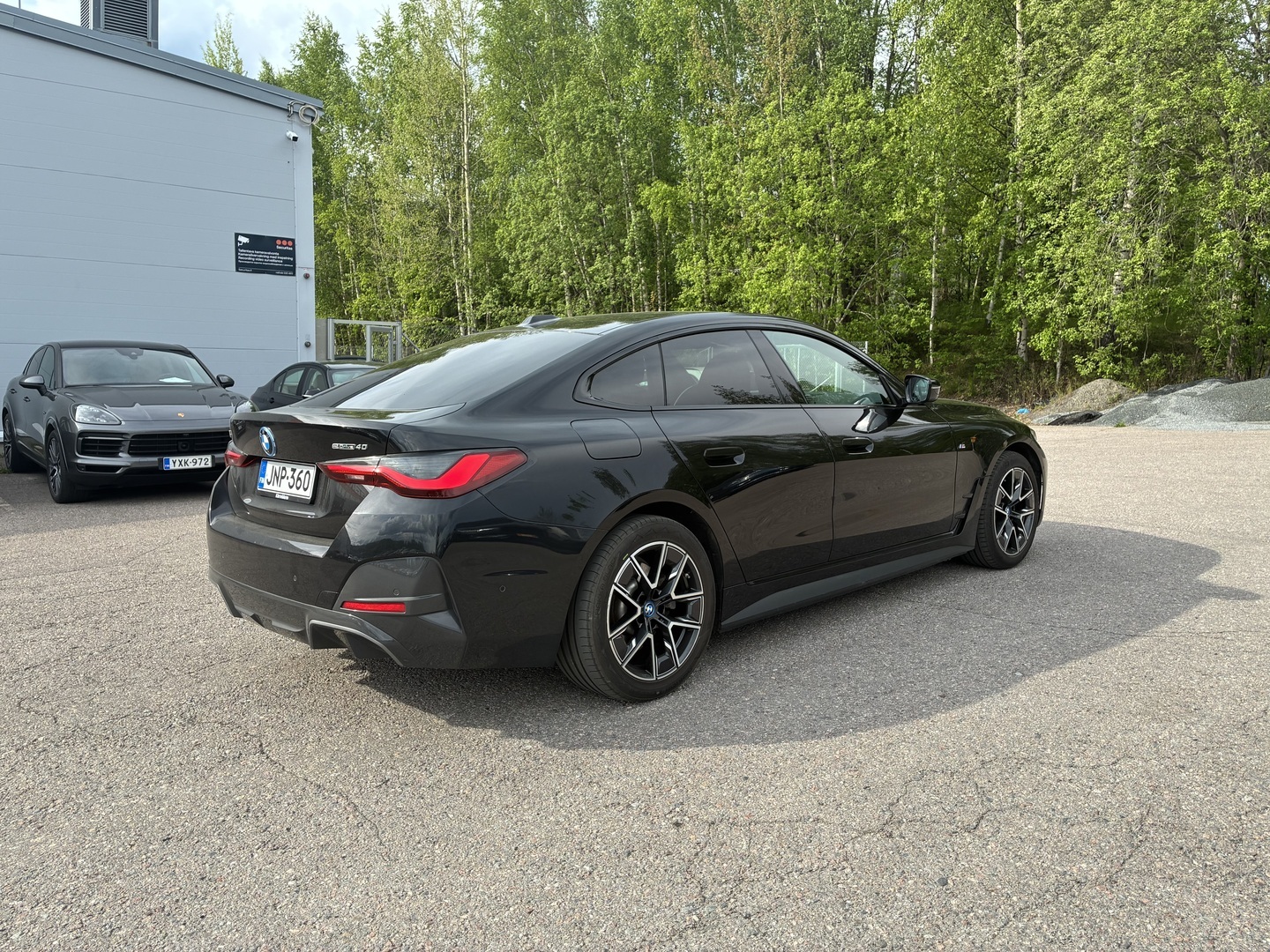 BMW i4 2023