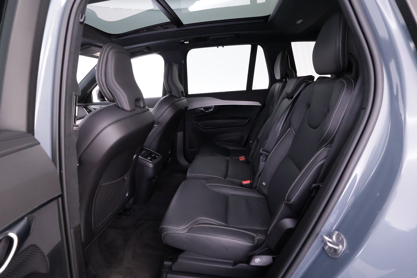VOLVO XC90 2023