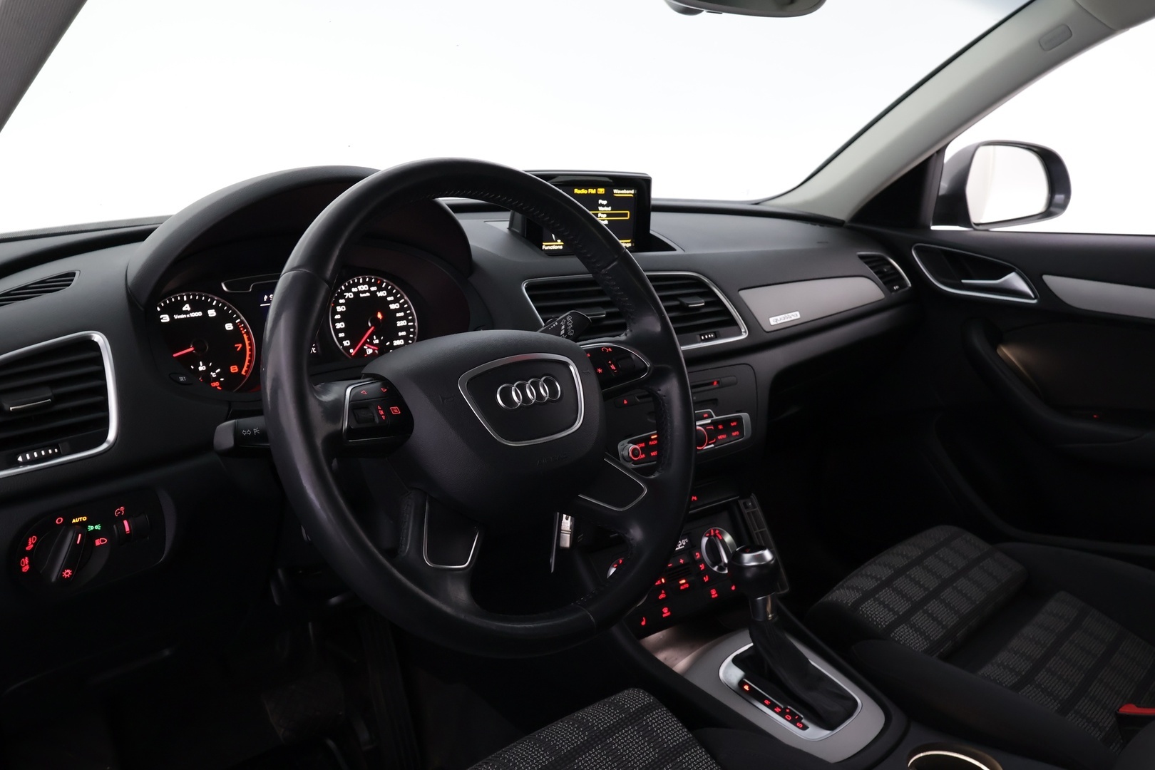 AUDI Q3 2014