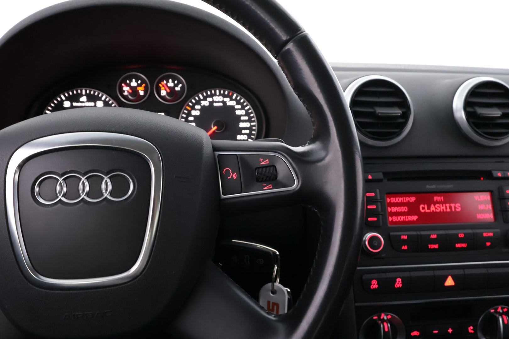 AUDI A3 2012