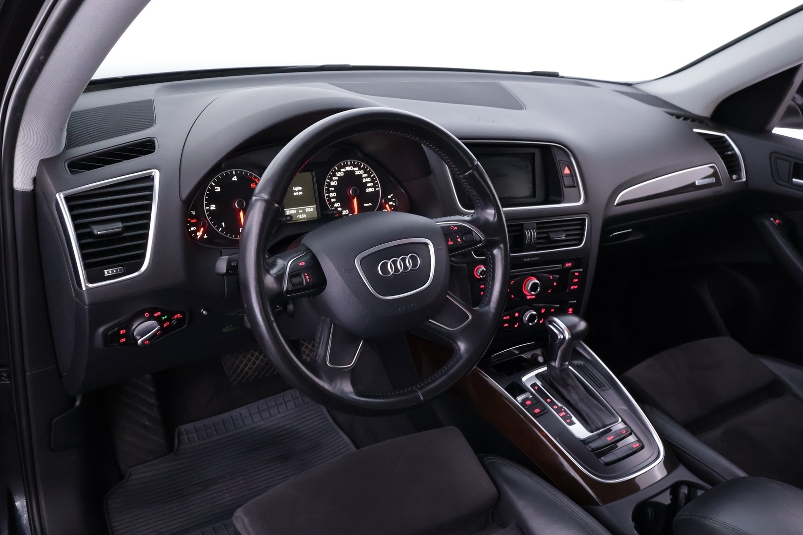 AUDI Q5 2013
