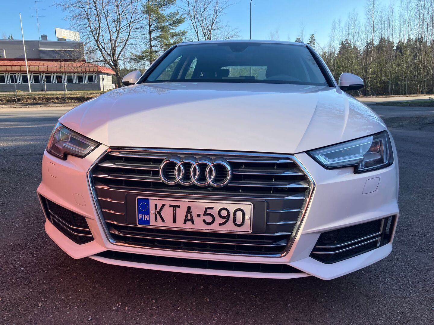 AUDI A4 2018