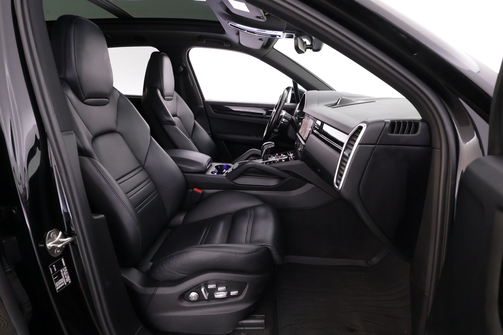 PORSCHE Cayenne 2020