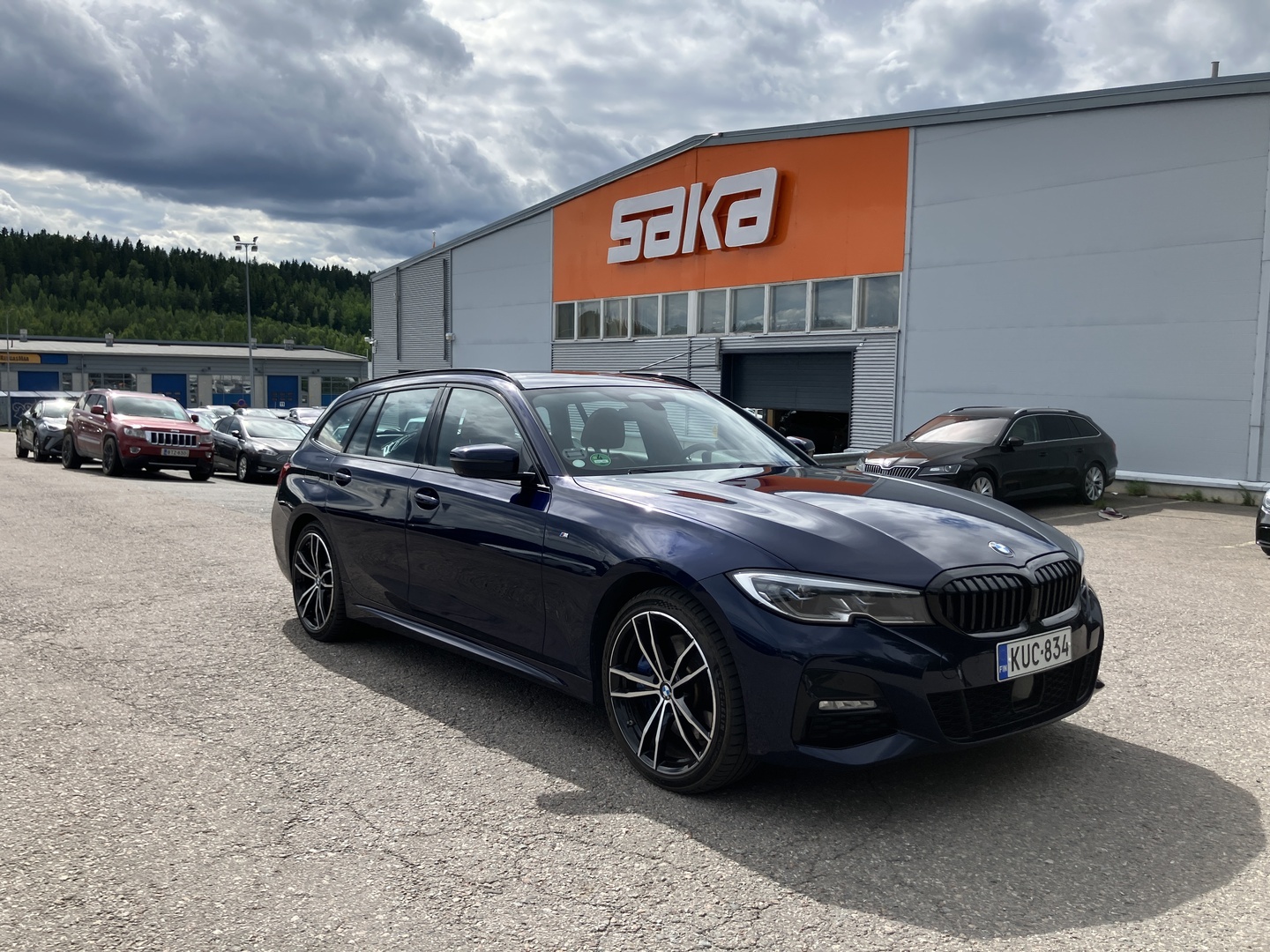 BMW 330 2021