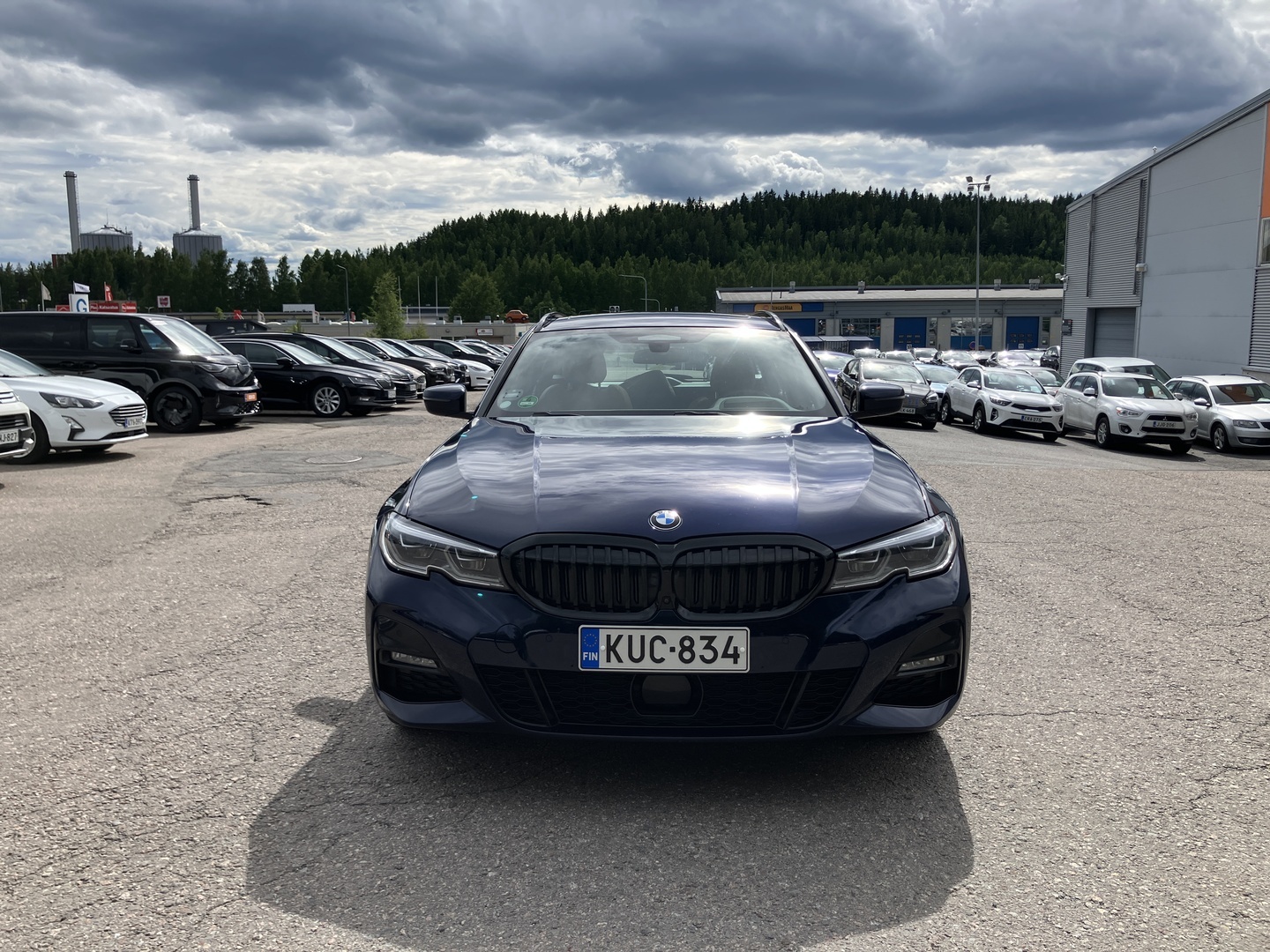 BMW 330 2021