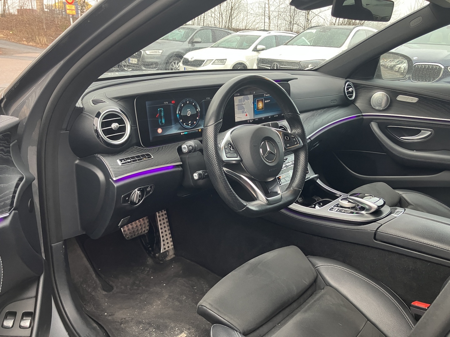 MERCEDES-BENZ E 2017