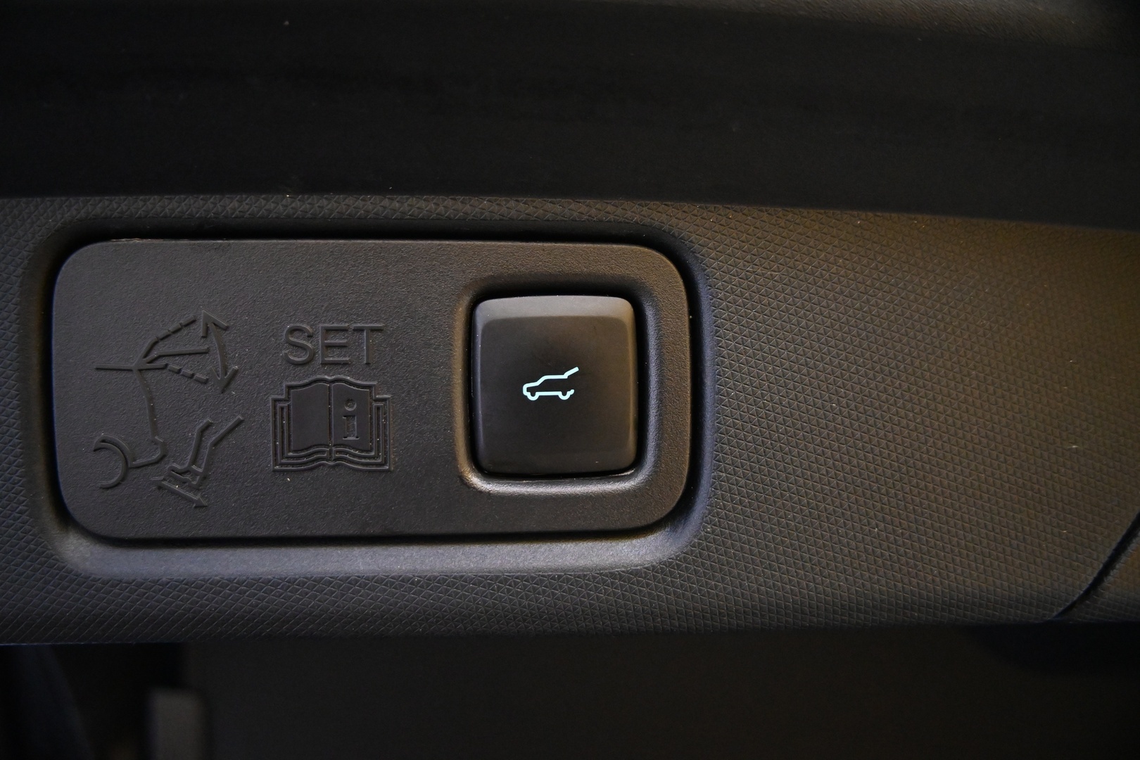 FORD MUSTANG MACH-E 2022