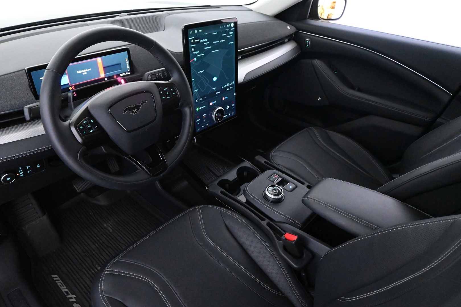 FORD MUSTANG MACH-E 2022