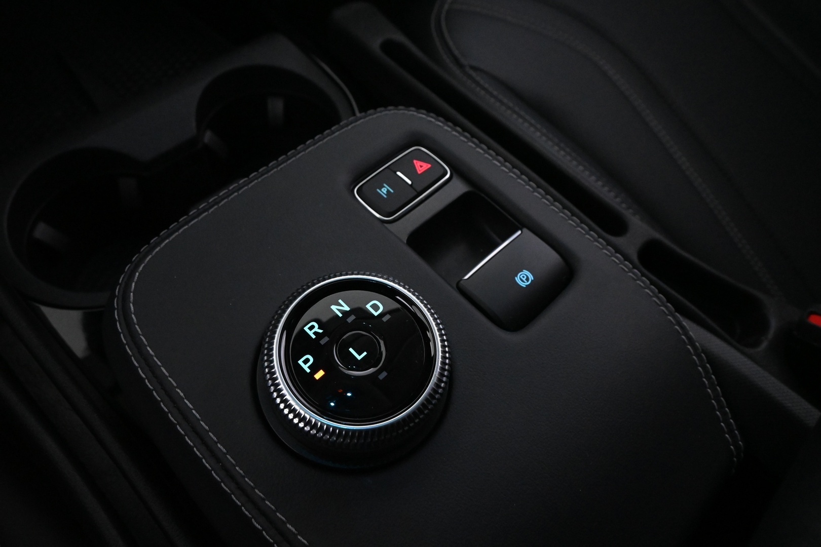 FORD MUSTANG MACH-E 2022