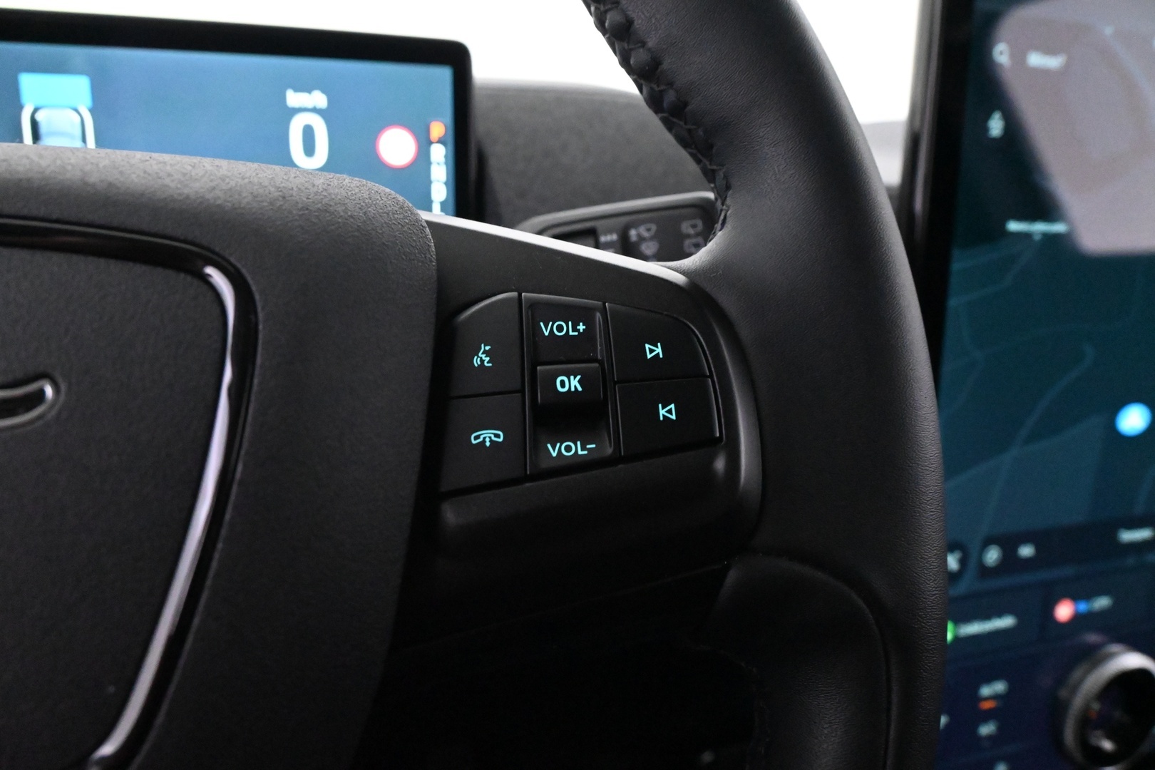 FORD MUSTANG MACH-E 2022