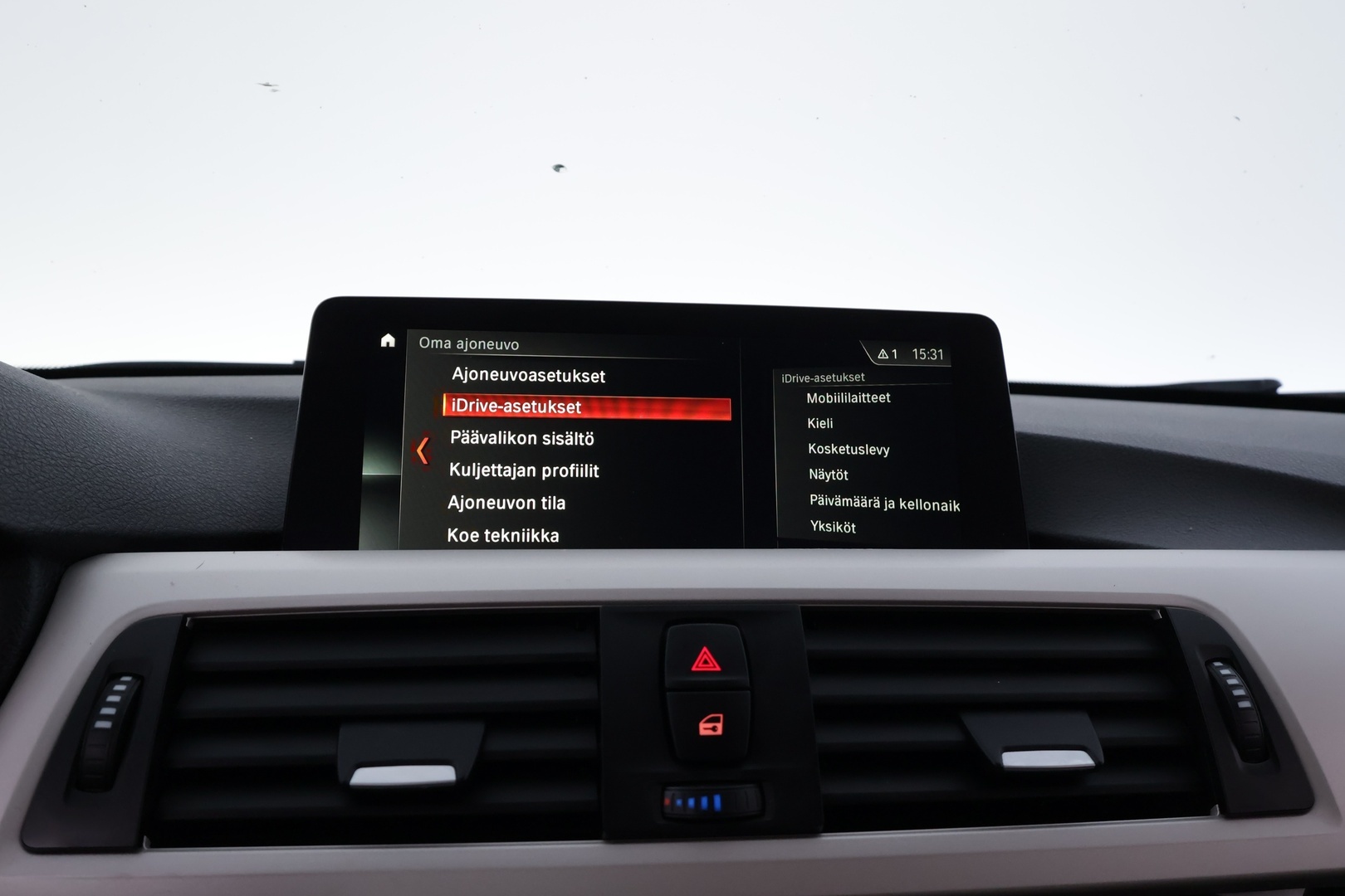 BMW 320 2018