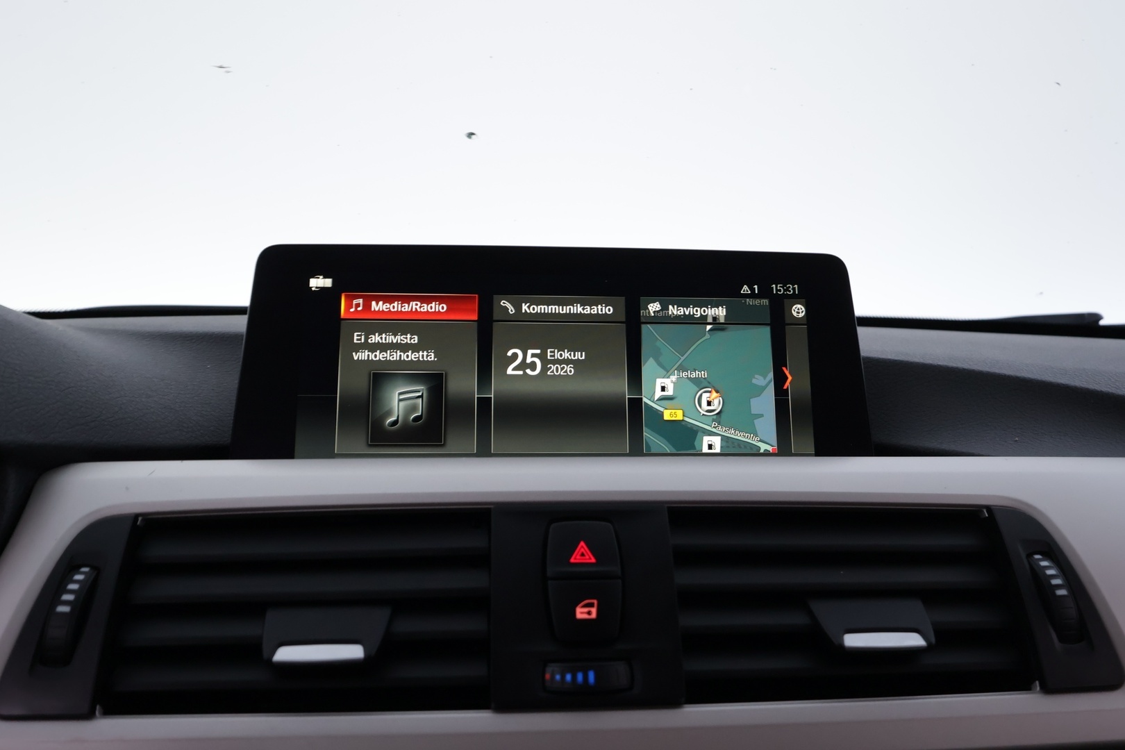 BMW 320 2018